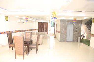 Hotel Aman Inn-Fully Vaccinated Staff