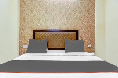 Capital O 84779 Hotel Garden Inn