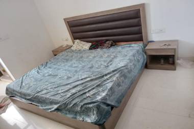 OYO HOME 84121 Angel Pg