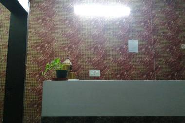 OYO HOME 84121 Angel Pg