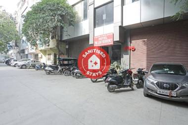 OYO Townhouse 811 The Leaf Residency