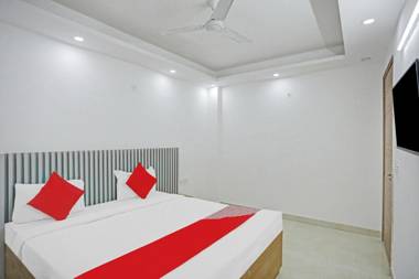 OYO 85985 Sunrise Villa