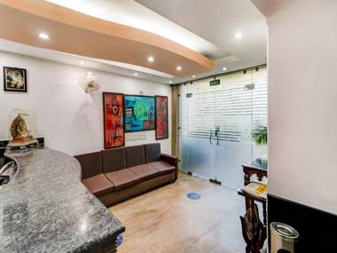 Townhouse 848 Hotel White Villa