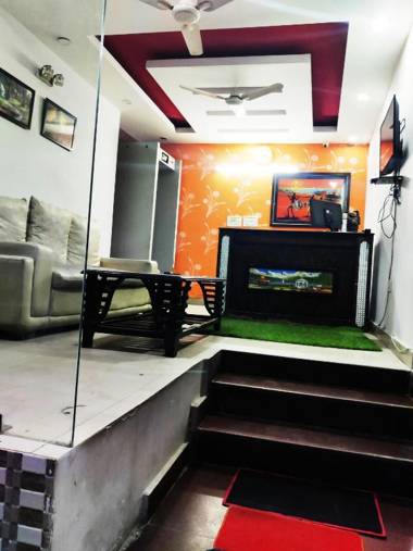 Hotel Lotus Suites at Delhi Airport