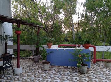 MAPLEWOOD GUEST HOUSE