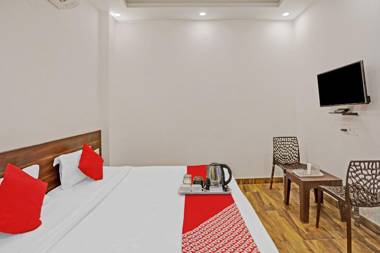 Oyo Flagship 88239 Rivaaz Guest House