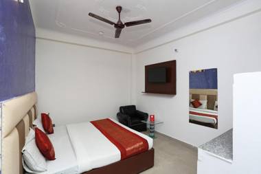 OYO 14919 Hotel Aerosky Palace