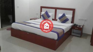 OYO 87910 Hotel SUN PLAZA