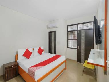 OYO Flagship 87033 Jps Advance