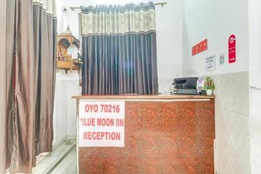 OYO Flagship 87309 Hotel Blue Moon