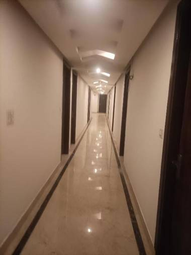 CAPITAL O 86978 Hotel De Tark