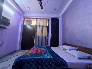 OYO 89358 Lorde Krishna Palace