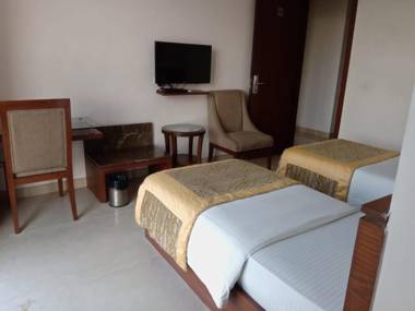 HOTEL SHHAURYA