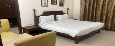 FabHotel Rivlet Premium