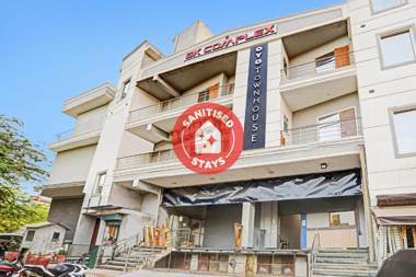 Townhouse 1051 Galaxy Inn