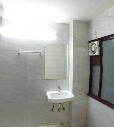 POP 89981 Dharamshala