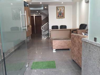 OYO 90426 Hotel Daffodils