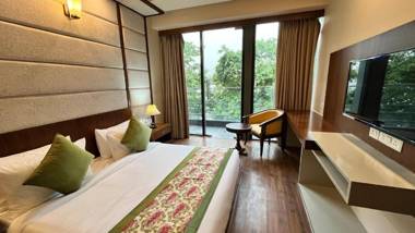 IP Royal Hotel - Couple Friendly Near Yamuna Sports Complex Karkardooma New Delhi