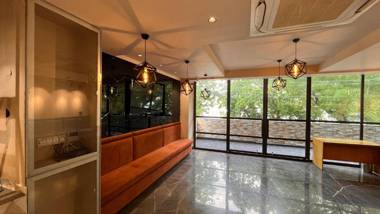 IP Royal Hotel - Couple Friendly Near Yamuna Sports Complex Karkardooma New Delhi