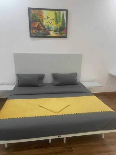 OYO 91606 Hotel Daffodils Inn