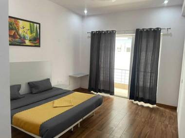 OYO 91606 Hotel Daffodils Inn