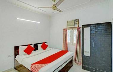 OYO 92368 Max Residency