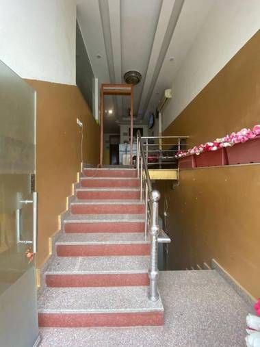 Hotel Blue Palace By WB Inn