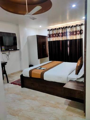 Hotel Amour By WB Inn