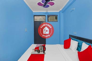 OYO Flagship 92485 Green Hotel