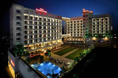 Express Inn The Business Luxury Hotel