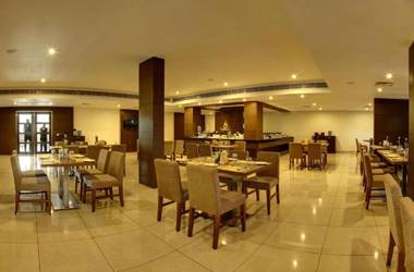 Hotel Le Ruchi The Prince