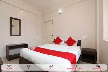 OYO 28191 Indra Comforts