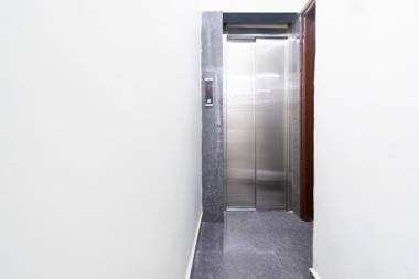 SPOT ON 45103 Galaxy Grand