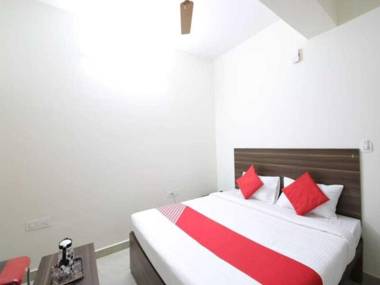 OYO Flagship 92914 Mathura Inn