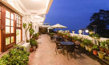 Hotel Nand Residency MallRoad