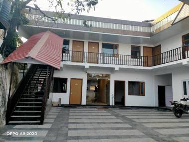 Hotel Sunny Cot Mussoorie Mallroad