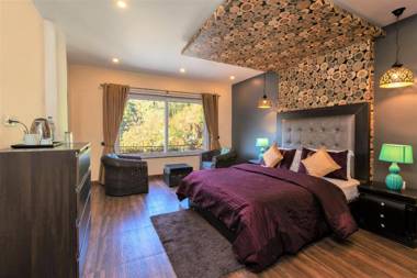 Nirvana Lodge & Lounge A Boutique Hotel