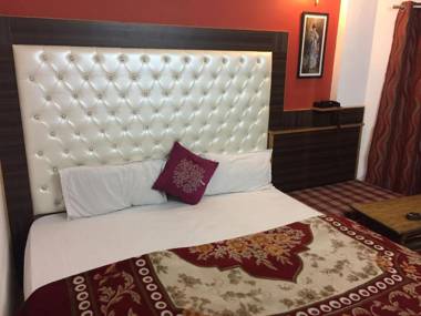 Delightful Stay Over looking Himalayas