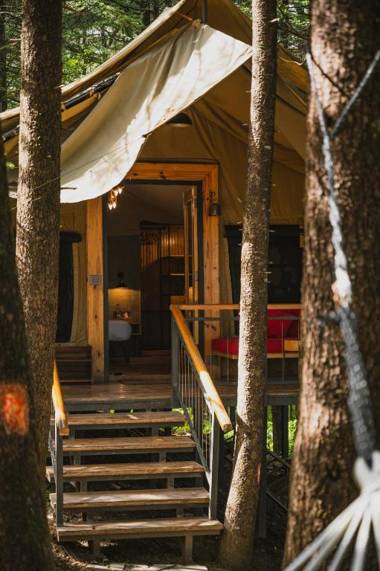 EVEREST BASE CAMP MUSSOORIE