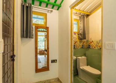 The Hosteller Mussoorie by the Stream Side