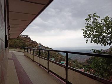 CEYONE CLASSIC FALL RESORT