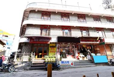 Goroomgo Mall Road Abhinandan Mussoorie