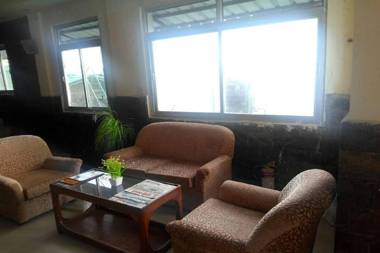 OYO 84704 Hotel Valentine