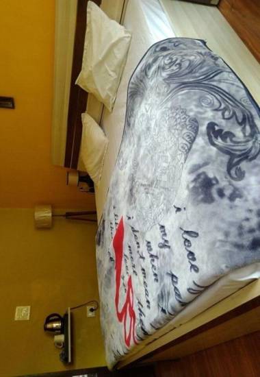 OYO 88784 The Golden Cherry Resort