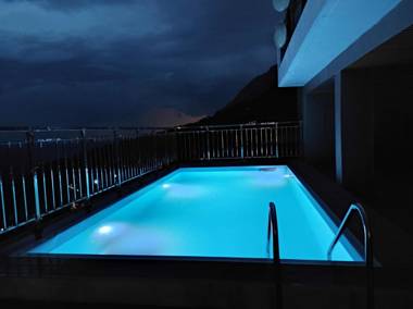 Misty Mountain Resort