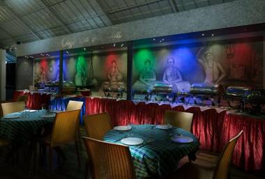 Eterno Camellia and Elettaria