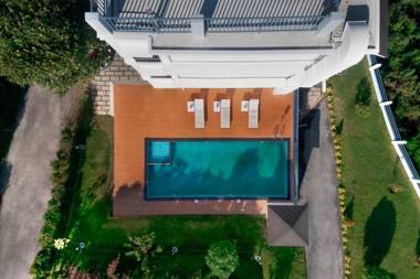 Pleasant Hill Resort