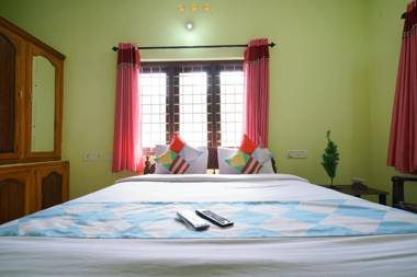 OYO 77651 munnar falcuns