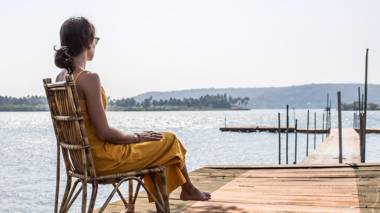 Safira River Front Resort