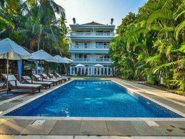 Safira River Front Resort